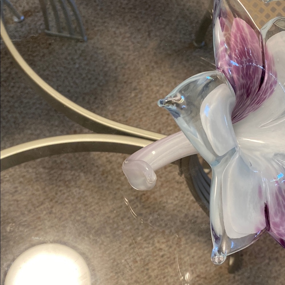 Elegant Glass Flower Bowls - Purple and Teal - Picture 3 of 3